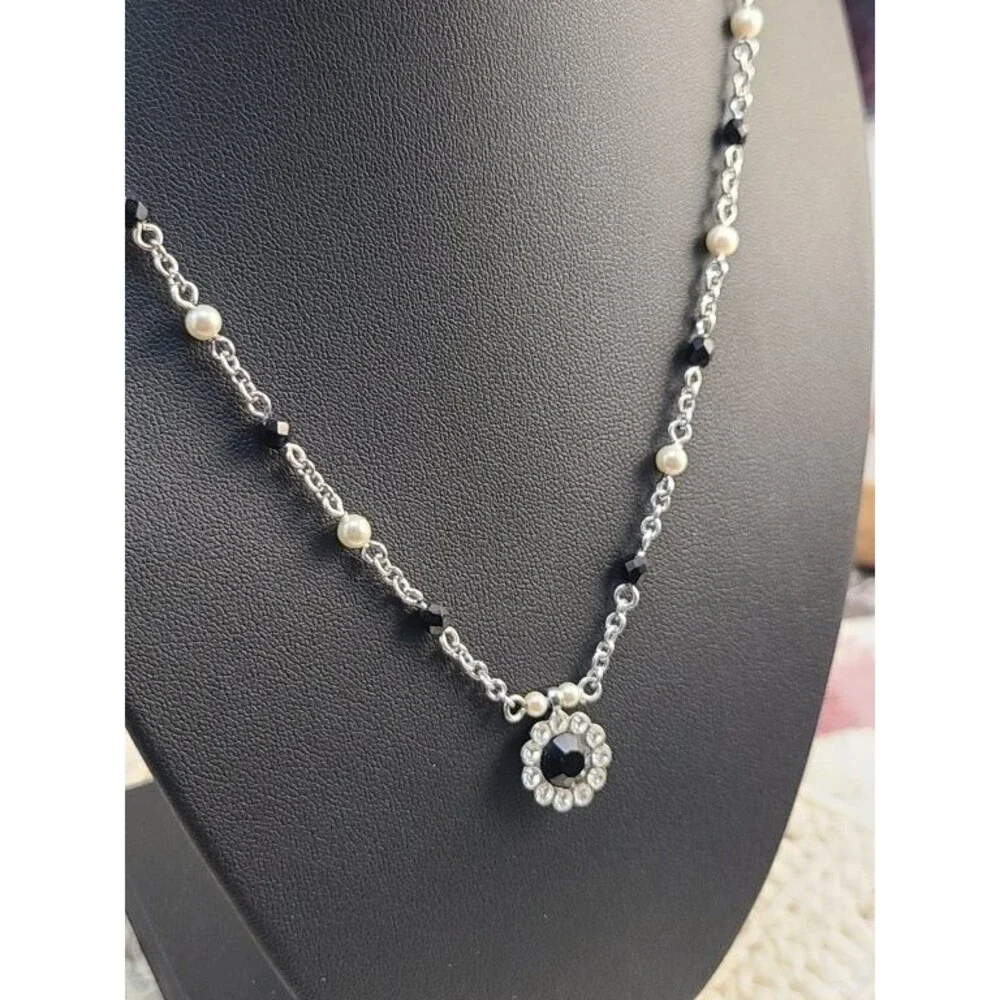 Vintage Marvella Black Faux Pearl Rhinestone Halo Pendant Necklace 18